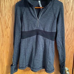 Lululemon Slim Fit Pullover